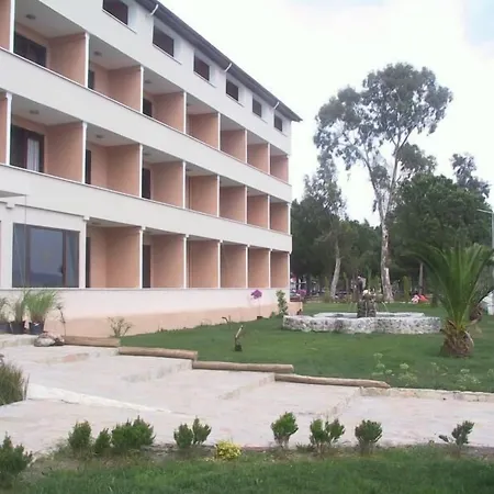 Hotel Kaunos 3*